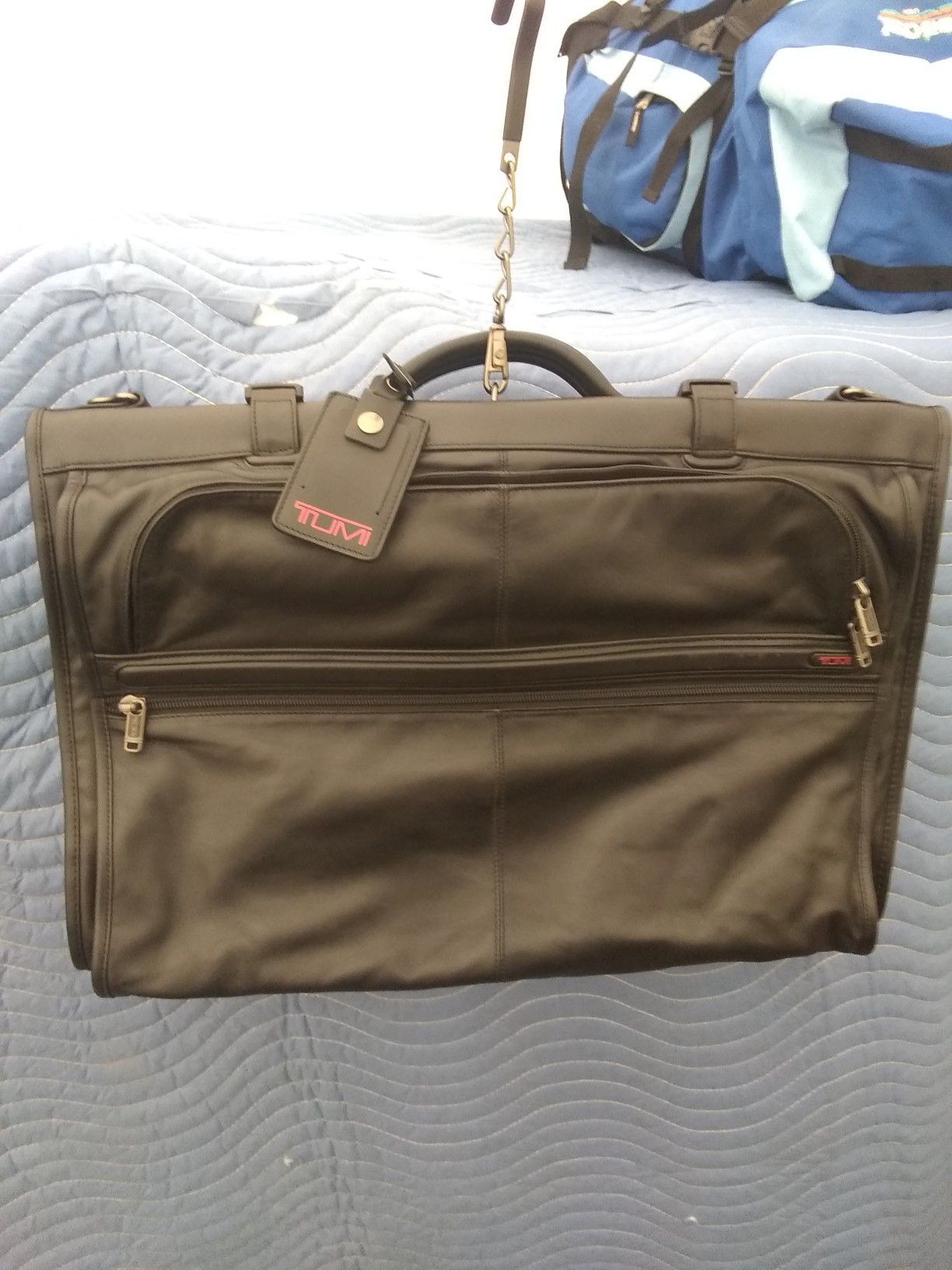 Tumi travel garment folding bag