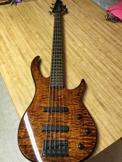 Peavey Millenium BXT