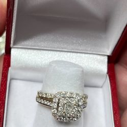 14k Diamond Ring Set