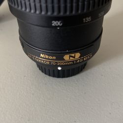 AF-S NIKKOR 70-200mm 1:4G ED Lens / Black
