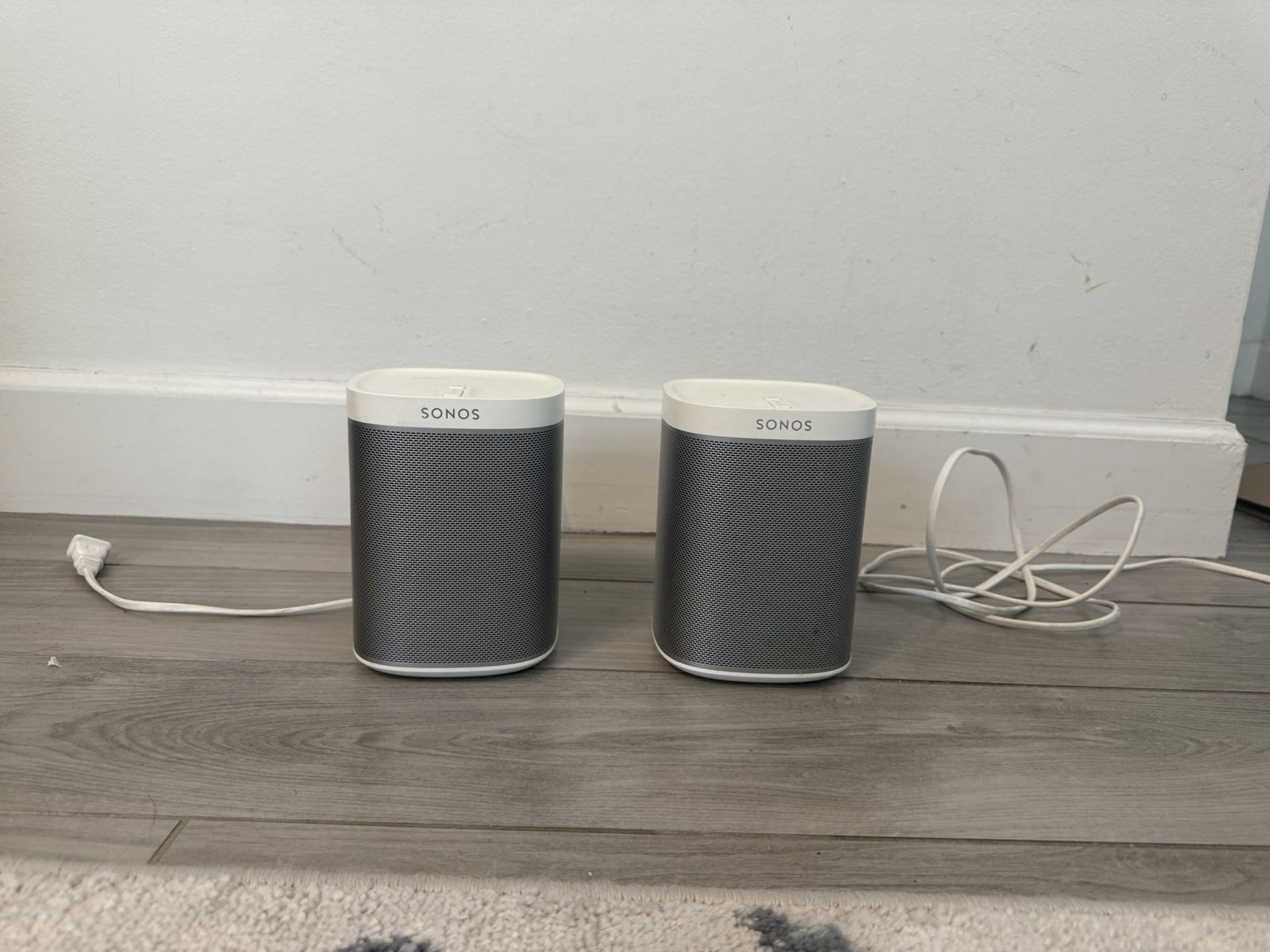Sonos Pair Of speakers