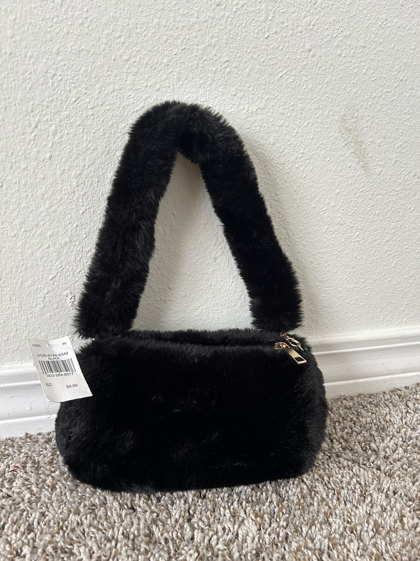 black throw purse