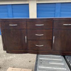 4 Drawer And 2 Cubbies $125 Obo