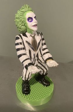 Beetlejuice PS3 PS4 PS5 XBOX NES TV Controller Stand Mobile Smart Phone Holder