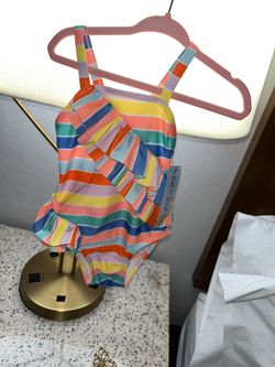 Girl Swimsuit 