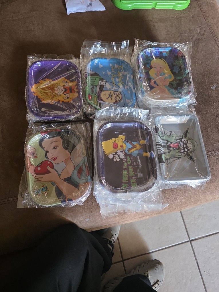Premium Rolling Tray Ash Tray