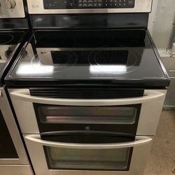 LG 30” 6.7 cu.ft. Glass Top Electric Double Oven Range with IntuiTouch Controls