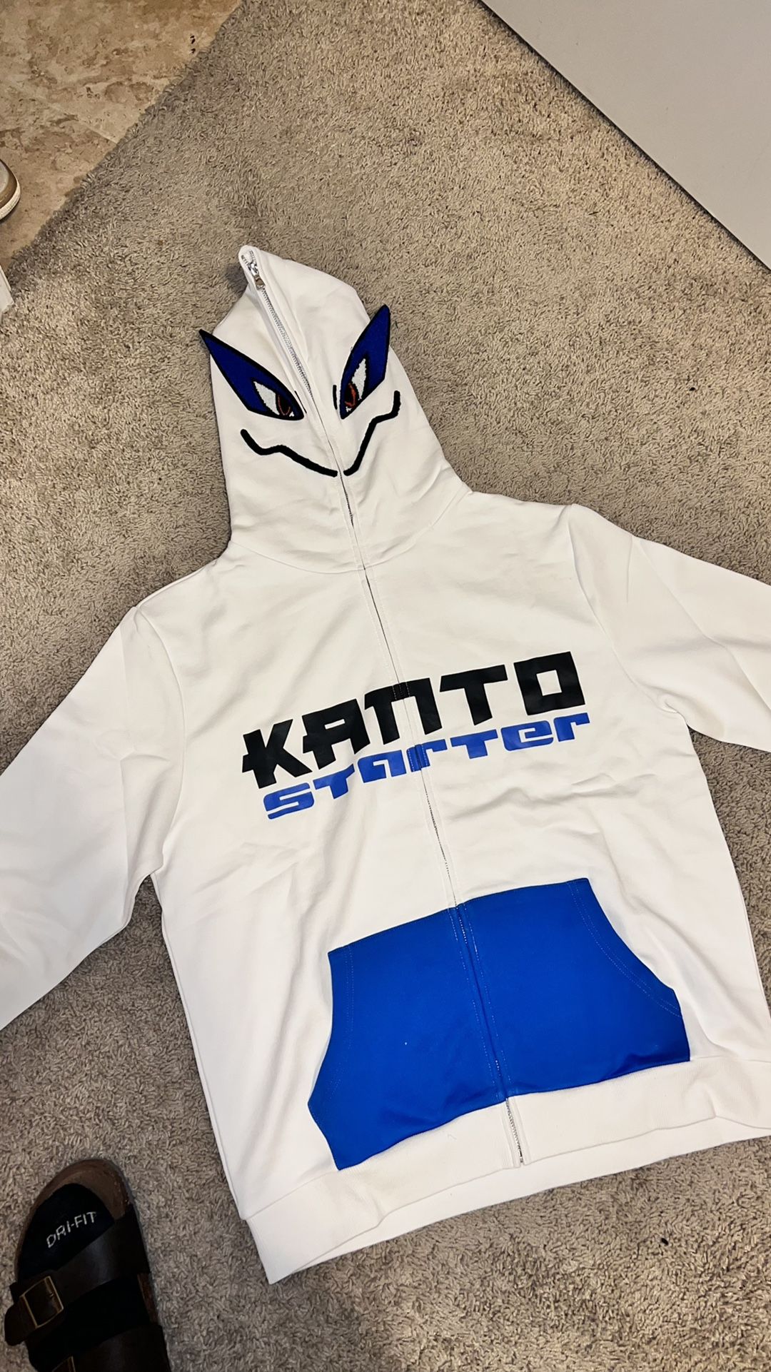 Pokémon Sweater L (Lugia)