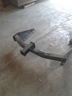 Trailer hitch van or pickup