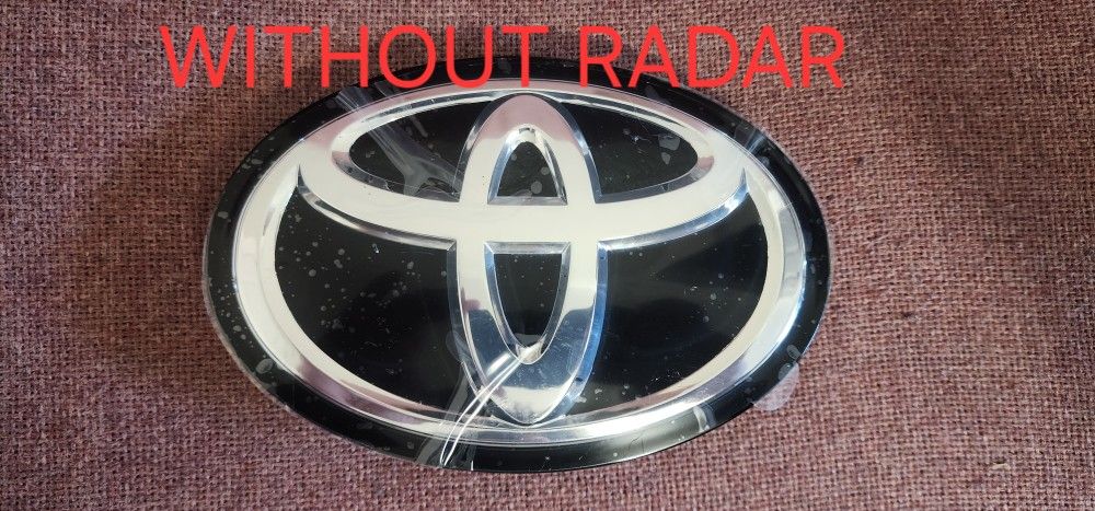 For Camry 2018-20 Front Grille Emblem Logo WITHOUT RADAR