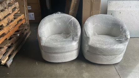 ❤️‍🔥 barrel swivel chair, modern and comfortable  (set 2 )  $ 490