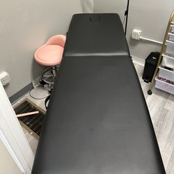 Black Portable Lash/ Massage Bed 