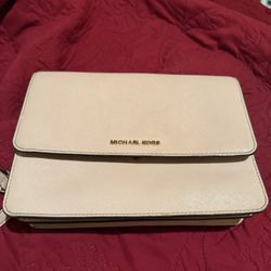 Michael Kors - Blush Pink Crossbody 