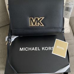 Brand New Michael Kors Crossbody 