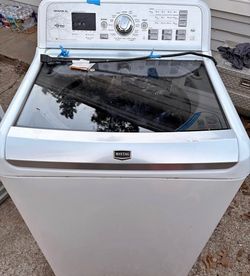Maytag Bravos Washing Machine