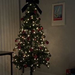 🎄 Christmas Tree Full Set for Sale – Easy Setup!