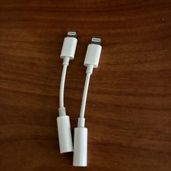 Lightning to Headphone adapter