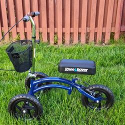 KneeRover All Terrain Knee Walker Knee Scooter in excellent condition.