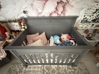 Convertible Crib