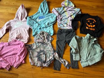 Girls Fall hoodie bundle (6/7)