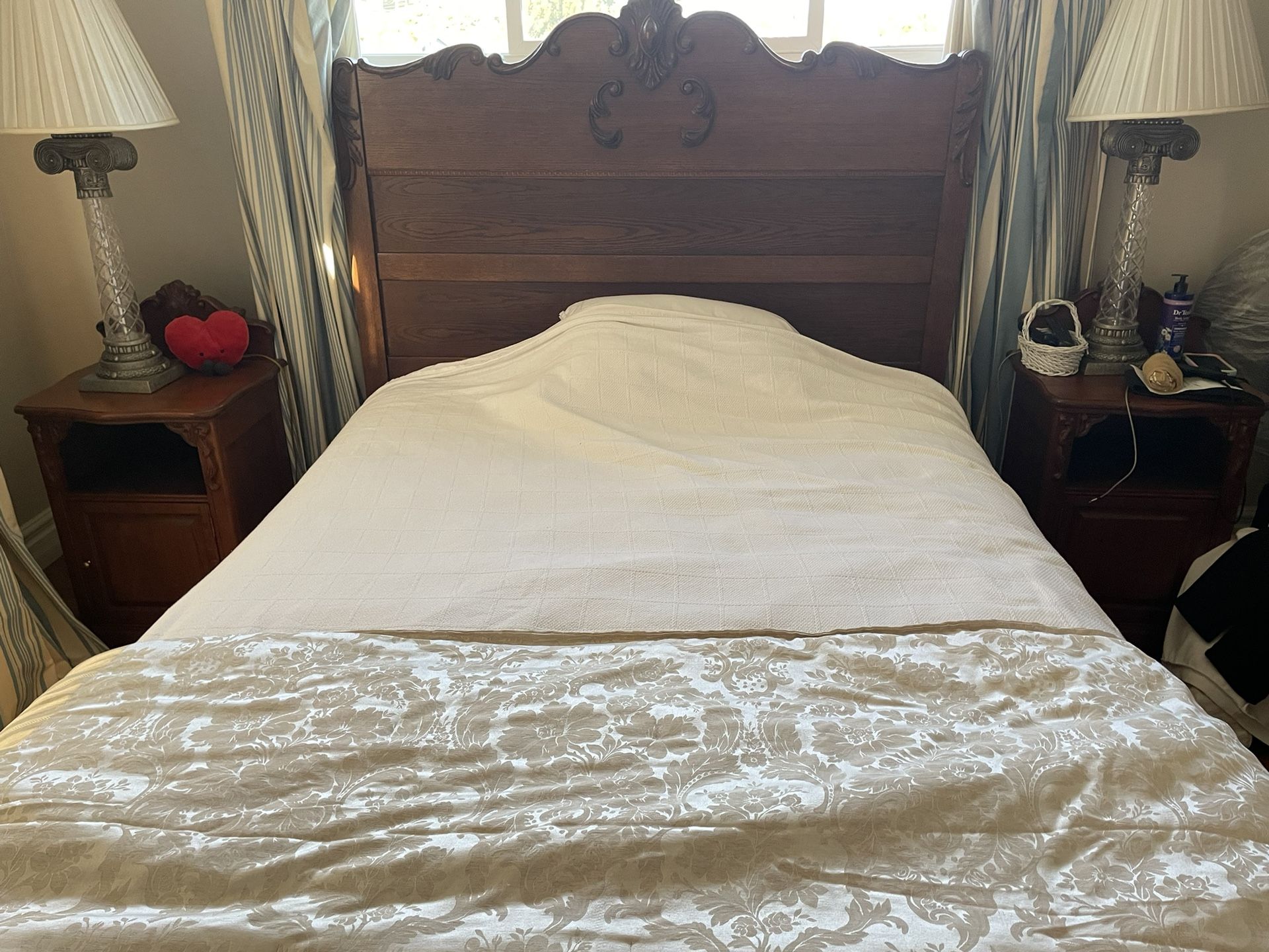 Solid Brown Wood Bedroom Set