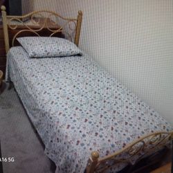 Bed Frames, Bed Mattresses And Bed Boxes For Sale