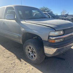2001.  Chevy Silverado For Parts