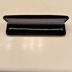 Platinum Diamond Tennis Bracelet 