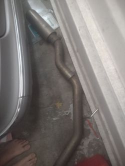 Automotive Exhaust Pipe with Muffler