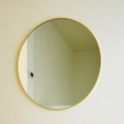 Round Gold Mirror