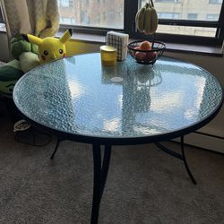 Dining Table/ Outdoor Patio Table 