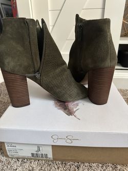 Womens Boots