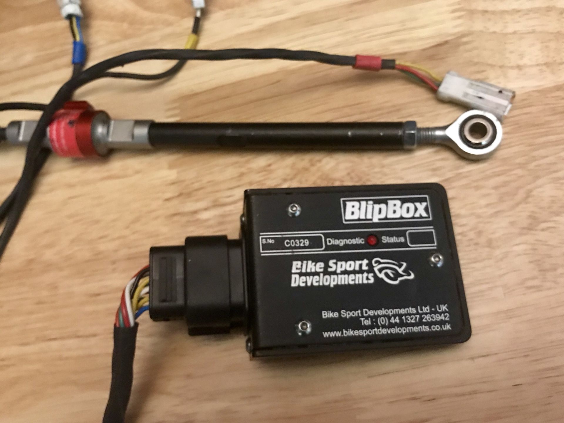 Blipbox Bro Downshift autoblipper for Ducati Panigale 899/1199