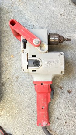 Milwaukee angular drill