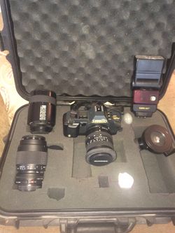 Canon T70 35mm Film Camera