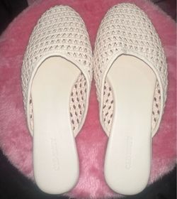 Old Navy woven mules
