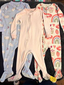 Carter’s Footed Pajama Bundle (3 pcs)