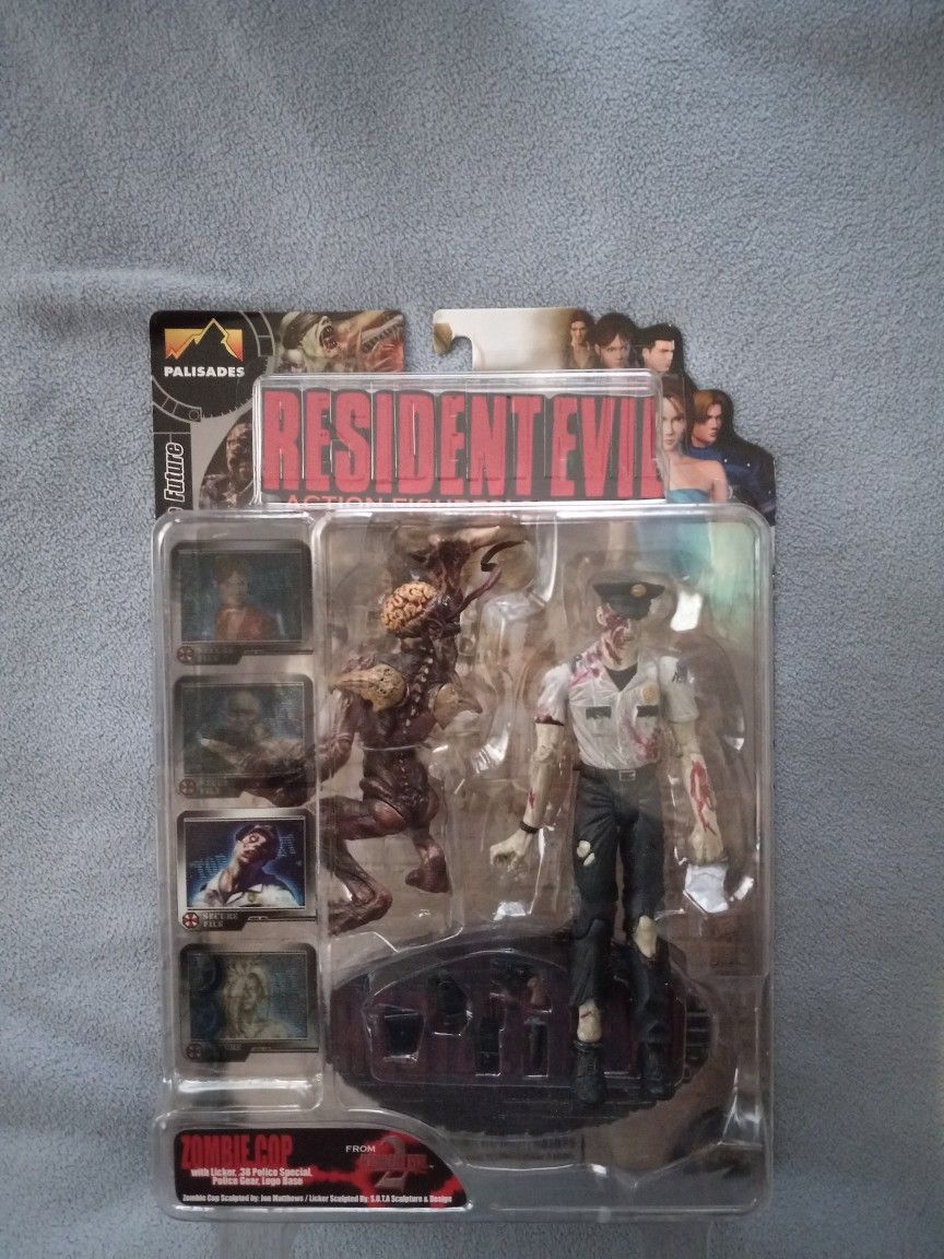 Resident Evil Zombie Cop And Licker