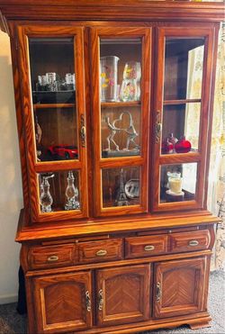 Nice cabinet