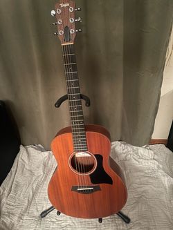 Taylor GS Mini Acoustic Guitar