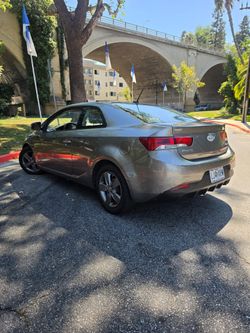 2010 KIA Forte Koup