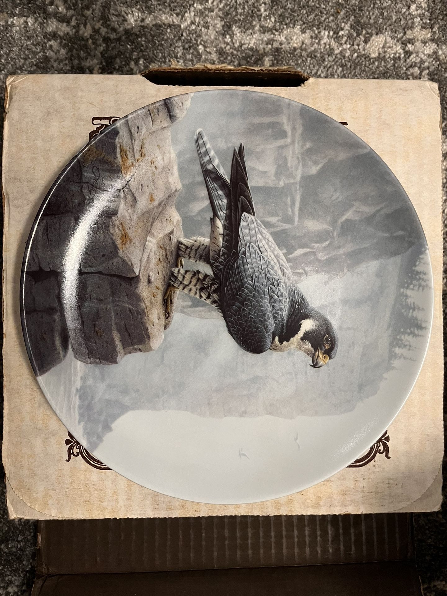 1988 Authentic Edwin M. Knowles Porcelain “The Peregrine Falcon” Plate By Daniel Smith