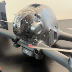 Never Used - DJI FPV drone + Battery 