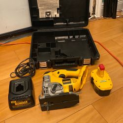Dewalt Cordless Jigsaw Set 