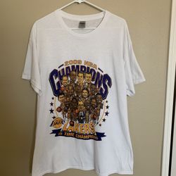 Men LA Lakers 2009 NBA Champions White Shirt Large. Used Good Condition.