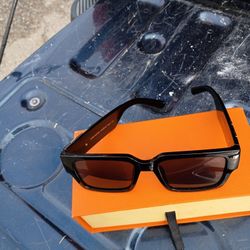 Louis Vuitton Sunglasses 