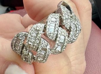 Men’s Diamond ring 10k Size 10.5 Cuban Link