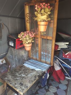 End table & 17" x 36" mirror with frame