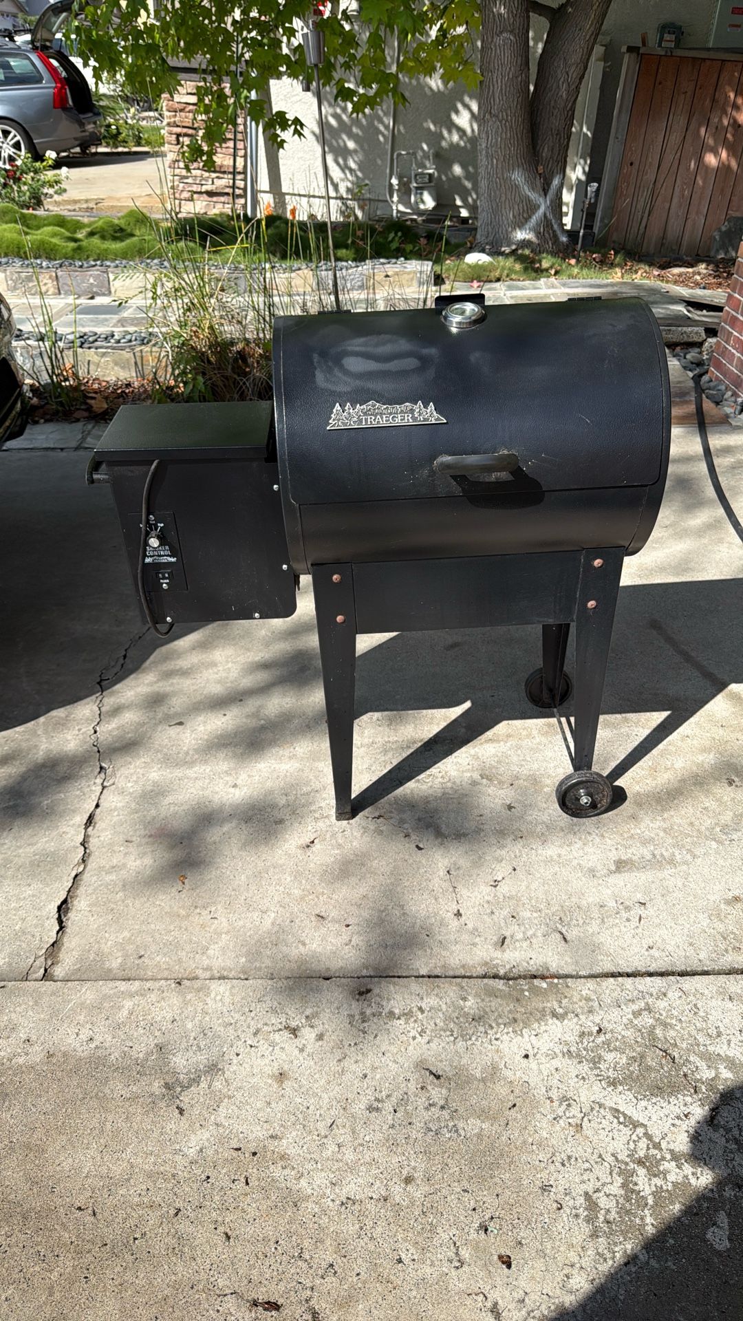 Tragger Smoker