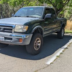 2000 Toyota Tacoma